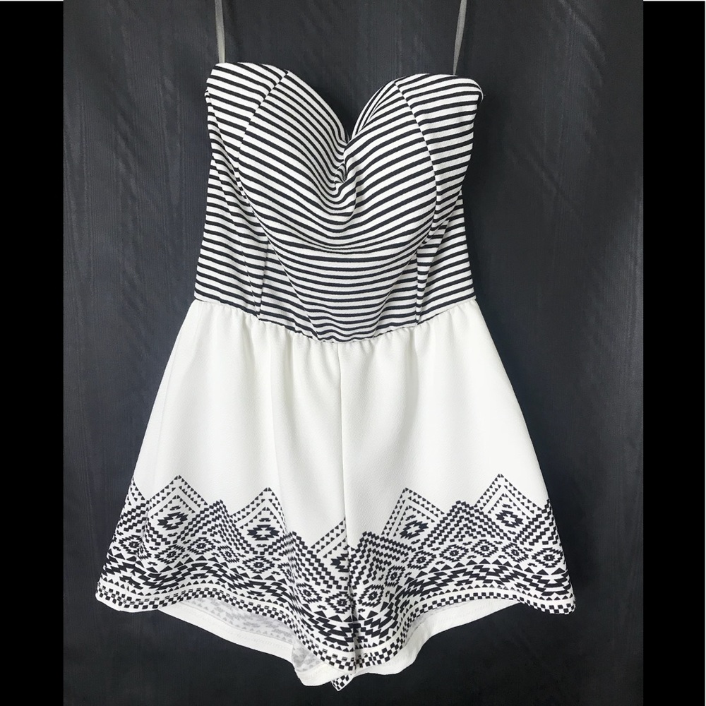 Derek heart strapless shorts romper stripe blk wht